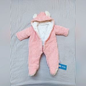 BRAND NEW with tags 3-6M Fuzzy animal snowsuit
